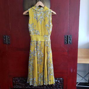 Yellow Floral Pleated Maxi A-Line Silhouette Dress